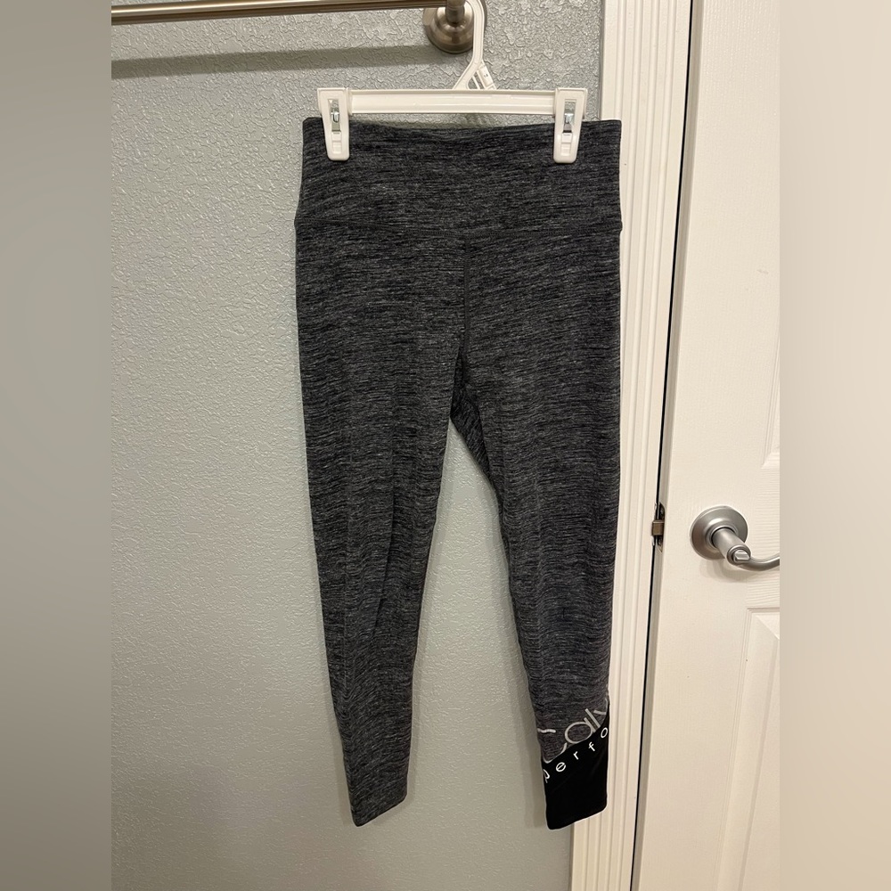 Calvin Klein performance leggings size small
